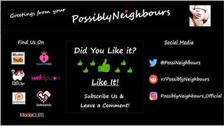 Il ragazzo ha una giovane compagna di casa con un culo da urlo al mattino